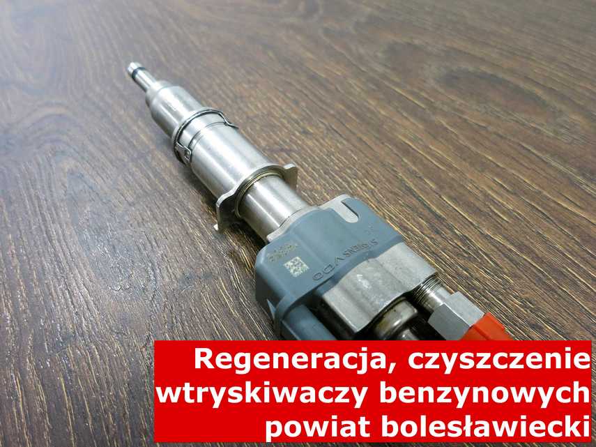 Wtryskiwaczy benzynowy w pracowni regeneracji, testowany przy pomocy specjalnego sprzętu • powiat bolesławiecki